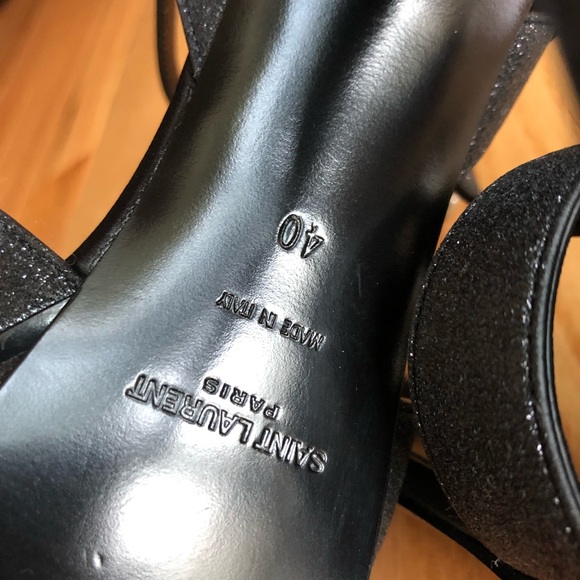 Saint Laurent - Picture 5 of 8